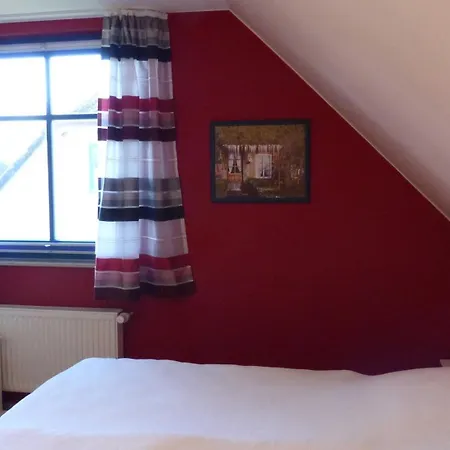 Behagliches Reetdachhaus Eibe 1 Holiday home *
