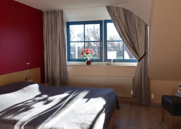 別荘 Behagliches Reetdachhaus Eibe 1